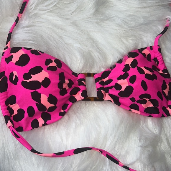 🌸 NWT BATHING SUIT TOP! 🌸 - Picture 2 of 5